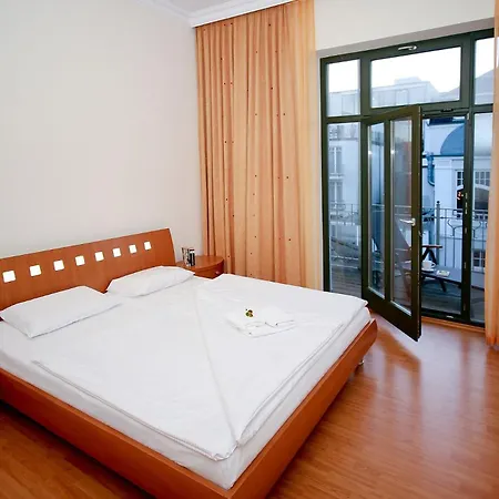 Apartment Laura - 42-05 Ostseebad Kühlungsborn